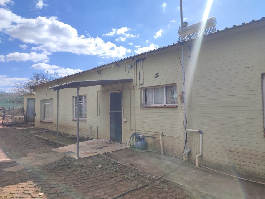 4 Bedroom Property for Sale in Zeerust North West